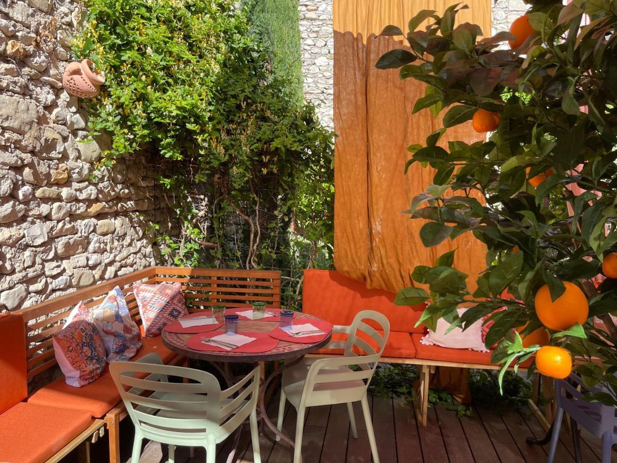 Coco Marco Hotel Nyons Εξωτερικό φωτογραφία